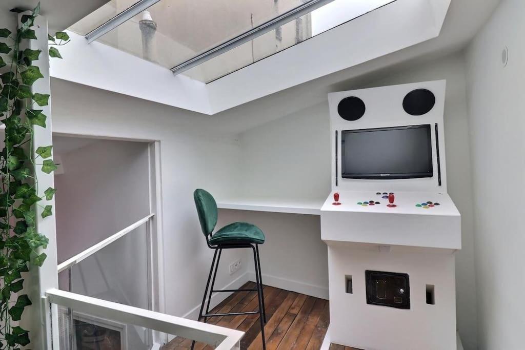 Unique Loft Apartment Located 15 Minutes From The Champs Elysees Saint-Ouen  Exterior foto